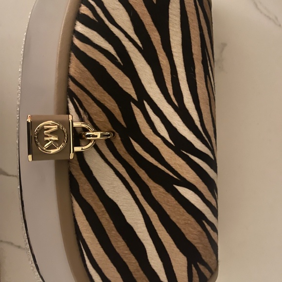 Michael Kors Mila Sling - Picture 3 of 6